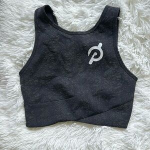 Lululemon Peloton Crop size 6
